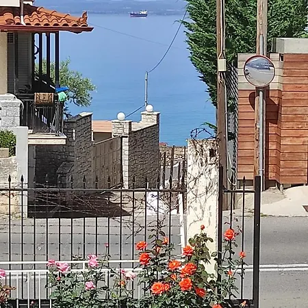 Διαμέρισμα Garden&sea